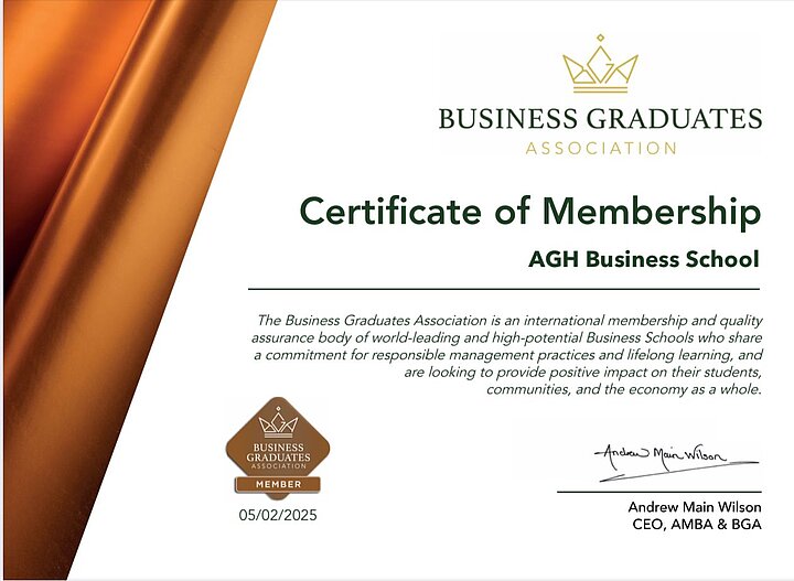 Zdjęcie cefryfikatu akredytacyjnego 