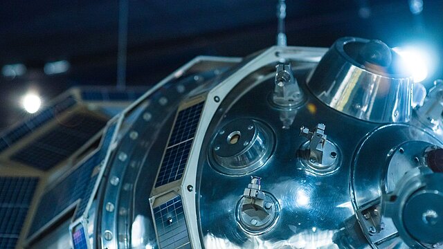 Zdjęcie fragmentu kapsuły kosmicznej