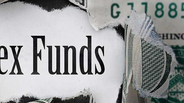 Zdjęcie fragmentu bankkotu z napisem Fands